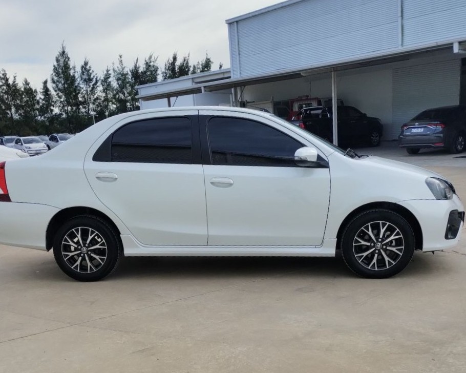 Toyota – ETIOS XLS 6MT 4P 1.5 N 2021
