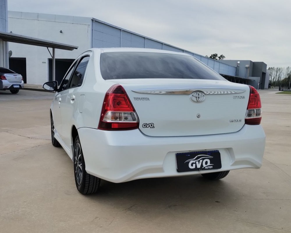 Toyota – ETIOS XLS 6MT 4P 1.5 N 2021