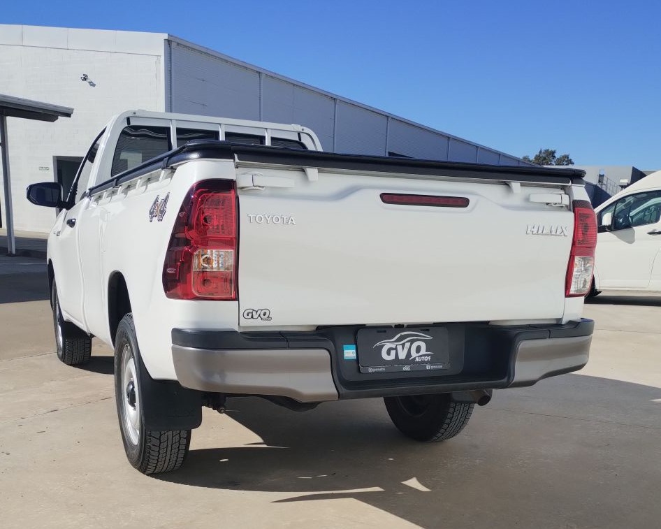 Toyota – HILUX 4×4 CS DX 6MT 2.4 TDI 2022